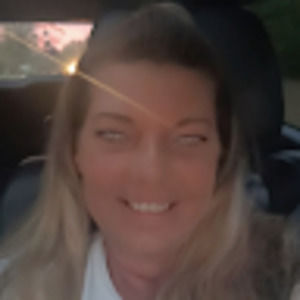 Meet your Posher, Tonya